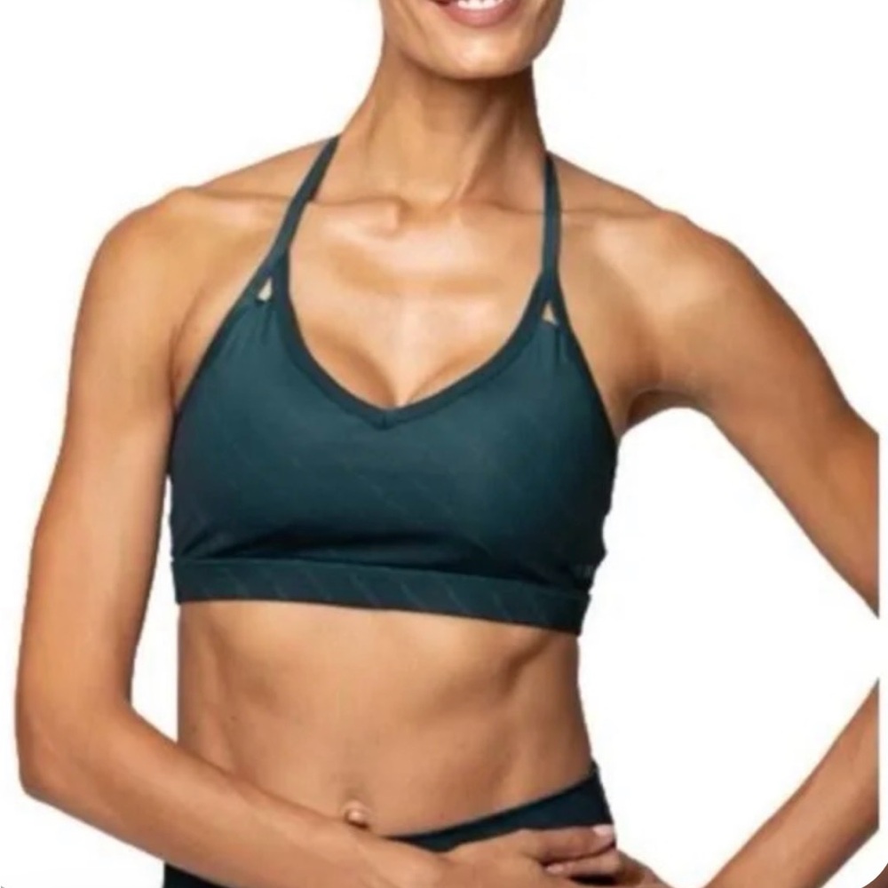 AR-33 Zion Hunter Green Yoga Sports Bra‎ Size Large Strappy Back Athletic